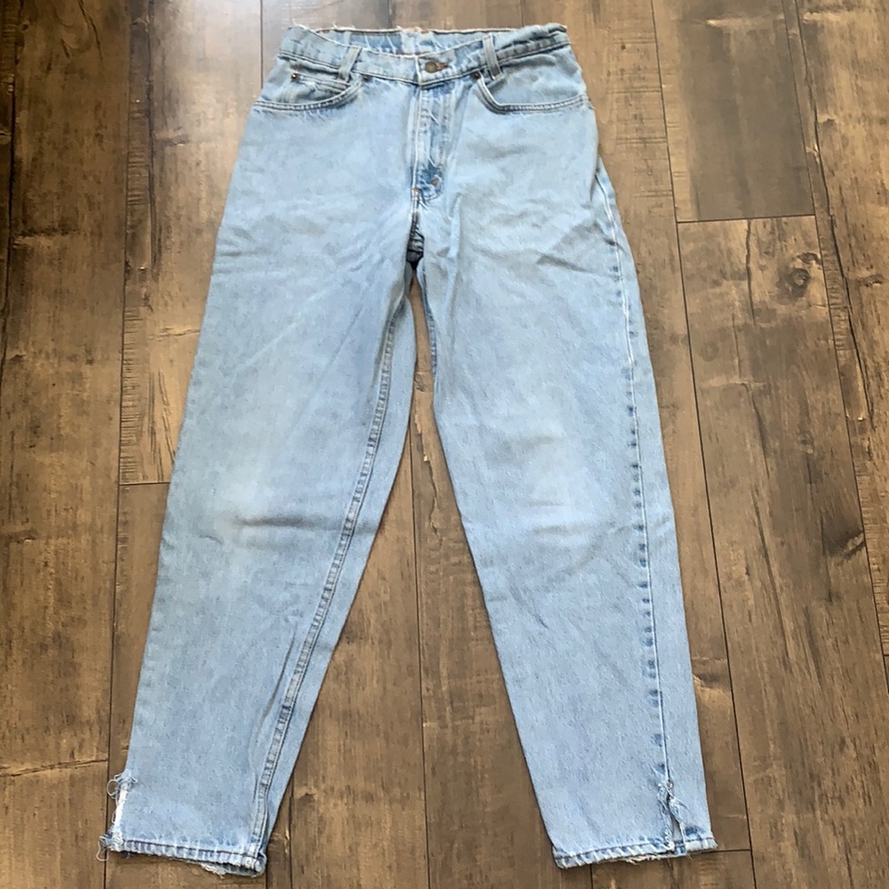 Levis Vintage Mom jeans - Picture 1 of 11